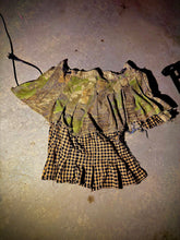 Load image into Gallery viewer, OZARK TRAIN SKIRT
