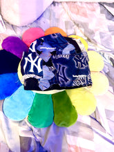 Load image into Gallery viewer, YANKEES BEANIE
